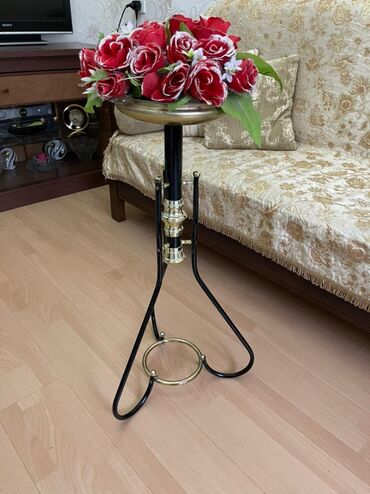 Tumbalar: Təcili!Gül,telefon qoymaq üçün altlıq satılır.Hündürlüyü 80sm.Qiyməti -da lalafo.az — 5 Tumbalar: Təcili!Gül,telefon qoymaq üçün altlıq satılır.Hündürlüyü 80sm.Qiyməti — 5