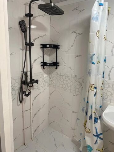 Посуточная аренда квартир: 1 комната, Душевая кабина, Постельное белье, Кондиционер — 14