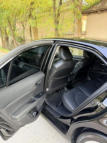 toyta mark: Toyota Camry: 2020 г., 2.5 л, Вариатор, Гибрид, Седан — 5