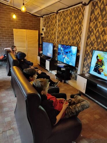 hazir ipotekada olan evler 2020: Playstation klub avadanlıgi -4 eded 105 ekran tv -4 eded yumwaq
