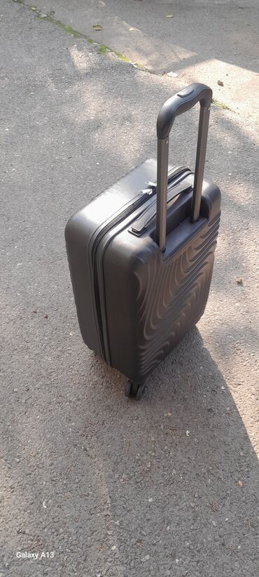 Çamadanlar: Əl yükü standartlarına cavab verən eyni zaman baqaj kimidə daşına — 6