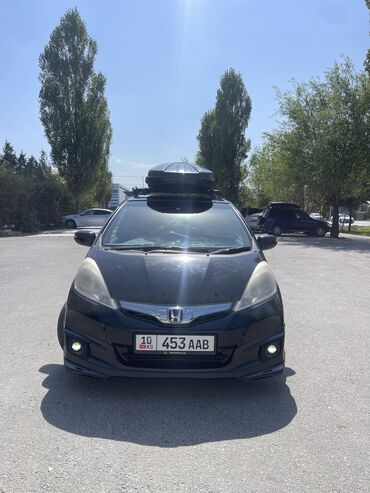 фит с последующим выкупом: Honda Fit: 2011 г., 1.3 л, Вариатор, Гибрид, Хэтчбэк