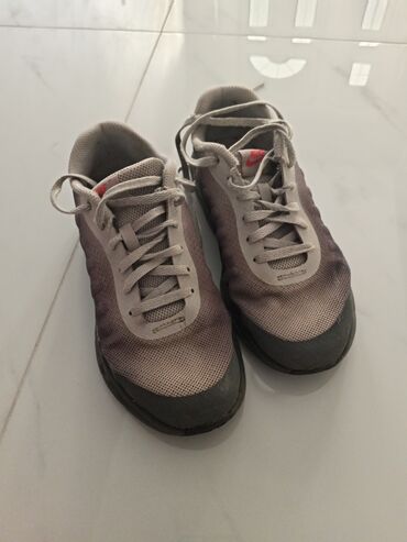 Patike: Nike, Veličina - 36 — 16