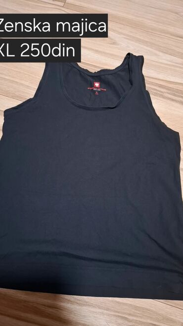 Duksevi: - Dukserica sa kapuljačom, veličina XL. Siva boja. - Muški — 6