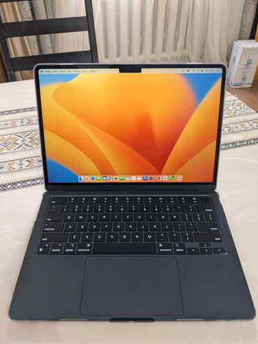 купить компьютер apple бу: Ноутбук, Apple, 16 ГБ ОЗУ, Apple M3, 13.3 ", Б/у, Для несложных задач, память SSD