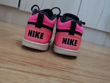 Dečija obuća: Nike, Patike, Veličina: 25, bоја - Crna