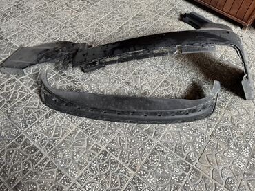 Bamperlər, buferlər: Ön, Audi A7, 2021 il, Almaniya, Ünvandan götürmə — 2