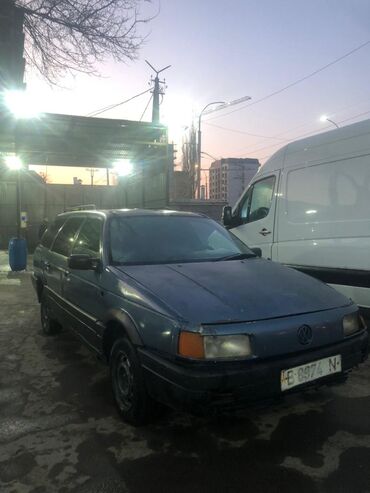 ветровик пассат: Volkswagen Passat: 1989 г., 1.8 л, Механика, Бензин, Универсал