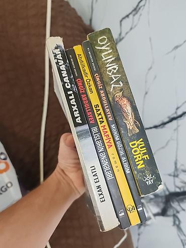 Книги и журналы: 2 Azndən başlayan qiymətlər Məhsul: Qarışıq kitab dəsti – bədii — 1