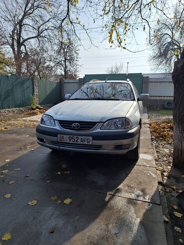 новое авто: Toyota Avensis: 2000 г., 2 л, Механика, Дизель, Универсал