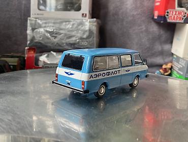 white: Коллекционная модель RAF-2203 AEROFLOT blue white 1978 Deagostini — 5