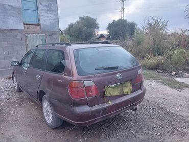 авто гибрит: Nissan Primera: 2001 г., 2 л, Механика, Бензин, Универсал