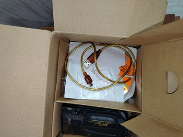 Videokameralar: Kamera yeni satilir, qutusu diski şarji üzərində — 3