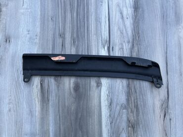 Бамперы и комплектующие: Накладка на бампер Toyota, Б/у, Оригинал — 10