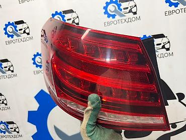 Стоп-сигналы: Задний левый стоп-сигнал Mercedes-Benz 2013 г., Б/у, Оригинал, Германия — 5