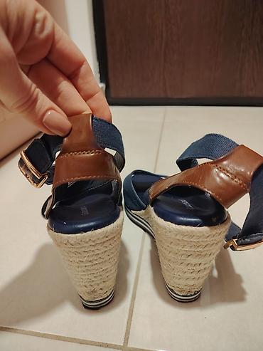 Sandale: Ženske sandale na punu petu – Graceland - Model: espadrile na — 8