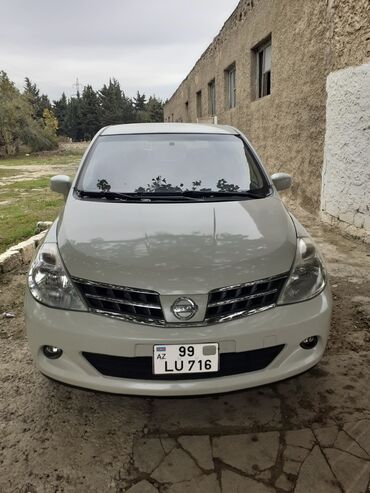 автомобили в азербайджане: Nissan Tiida: 1.6 l | 2008 il Sedan