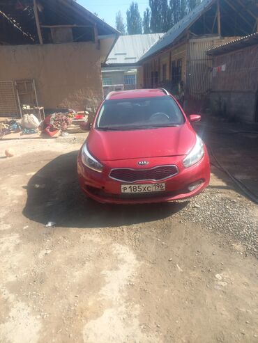 чолпон ата машина: Kia Ceed: 2014 г., 1.6 л, Механика, Бензин, Седан