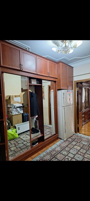 куплю шкаф купе: Купе, 3 двери Прямой шкаф, Гардеробный шкаф