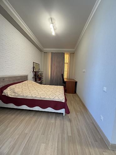 Долгосрочная аренда квартир: 3 комнаты, Агентство недвижимости, Без подселения, С мебелью полностью — 18