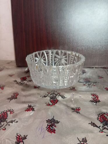 Digər dəstlər və servizlər: Kəsma naxışlı şüşə qab dəsti - 2 ədəd dərin şirniyyat/meyvə qabı – — 3