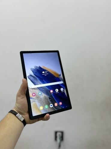 Samsung Galaxy Tab (Android planşet) - Ekran: Böyük ölçülü, nazik