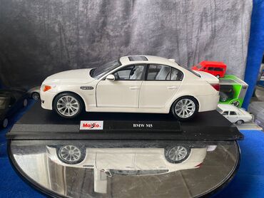 Avtomobil modelləri: BMW, 2005 il, 1:18, Dəmir, Ödənişli çatdırılma — 10