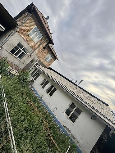 Продажа коттеджей и домов: Юго-восток,ул:Мирсатова 91. 102 маршруттун конечкасы жанында. 4,06 — 18