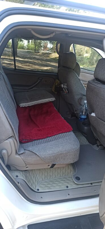 Toyota: Toyota Sequoia: 2004 г., Бензин, Внедорожник — 9