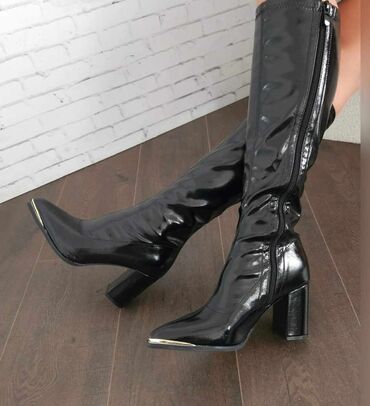 dona obuca: High boots