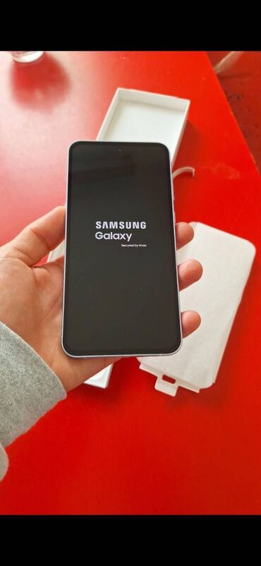 samsung a80 qiymeti irşad: Samsung Galaxy A55, 256 GB, rəng - Ağ
