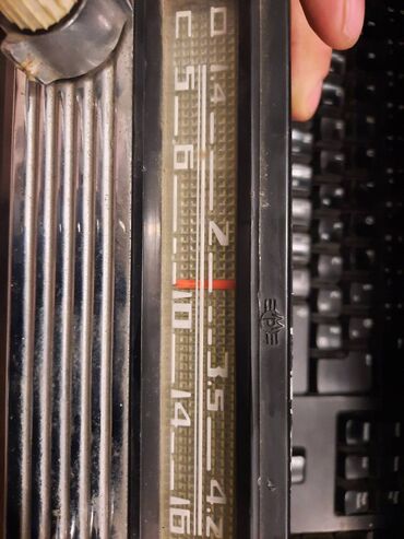 Audio oprema za auto: Stari,retro radio za kola/auto - vintage
Nepoznato stanje — 12