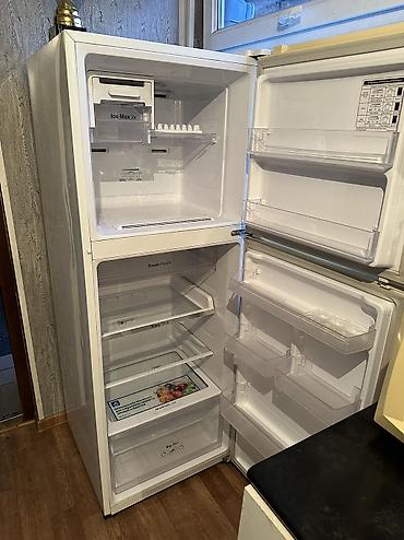 Раковины для ванной: Холодильник-8000 Раковина ванна- 2000 продано ❌ Душавая кабина — 1