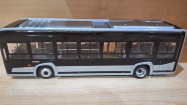 Oyuncaqlar: Məhsul: Metal kolleksiya modeli – şəhər avtobusu - Miqyas: təxmini — 4