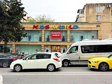 Kommersiya daşınmaz əmlakı: Yasamalda asan xidmətdən Musabəyov parkına düşən istiqamətdə əsas yol — 1