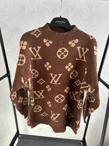 Dəstlər, kostyumlar: Qadın geyimləri dəsti – 4 məhsul 1) Tünd boz sweatshirt - Klassik — 5