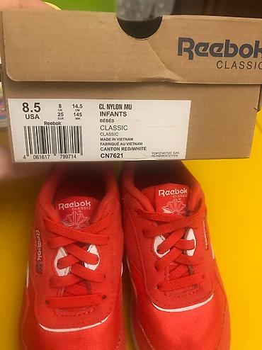 reebok: Reebok brendinden unisex(hem qiz hem oglan ucun) 25 razmer krassovka — 7