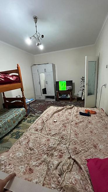 Продажа квартир: 1 комната, 35 м², 5 мкр 106 серия, 4 этаж — 6