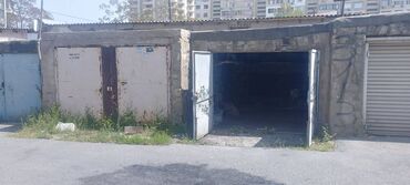 Qaraj satılır: 18 kv. m, 3 * 5 * 2 Daş Kommunal xətlər qoşulmayıb — 12