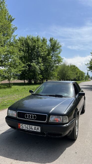 Audi 80: 1992 г., 2 л, Механика, Бензин