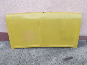 Auto delovi: Zadnja hauba Lada 2103,2106 zuta. Polovno, ocuvano. Skinuto sa — 1