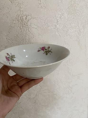 Наборы посуды: Набор разной посуды для дома: кружки, креманки, молочники. Состав: - — 13