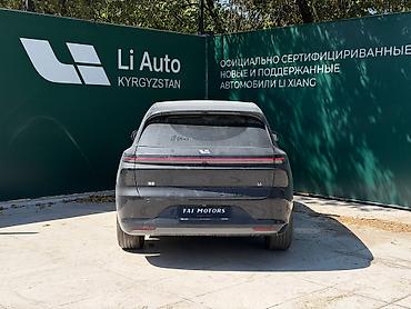 byd e6: Lixiang L6: 2025 г., 1.5 л, Автомат, Гибрид, Кроссовер — 2
