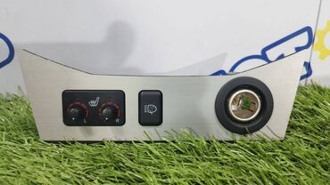 накидки на панель авто: Lexus RX400h v-3,5 Hybrid 2007 год, накладка панели с кнопками