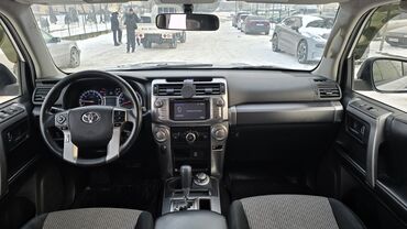 Toyota: Toyota 4Runner: 2017 г., 0.4 л, Автомат, Бензин, Внедорожник — 5