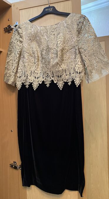вечернее платье 40 42 р: Вечернее платье, Классическое, Короткая модель, Велюр, С рукавами, L (EU 40)