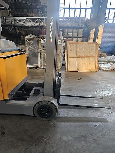 Погрузчики: Погрузчик, Колесный, Вилочный — 3