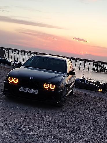 e39 guzgu: BMW 5 Series (E39) sedan - Korpus: qara rəng, sedan kuzov, M paket — 3