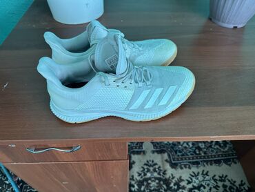 Кроссовки и спортивная обувь: Мужские кроссовки, 42, Adidas, Б/у