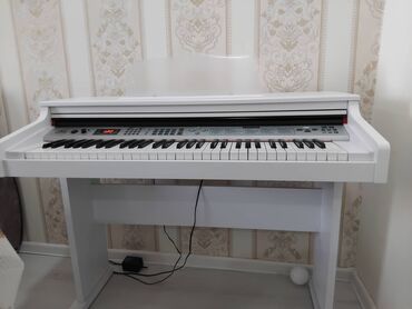 Pianolar: Piano, Akkord, Rəqəmsal, İşlənmiş, Ünvandan götürmə